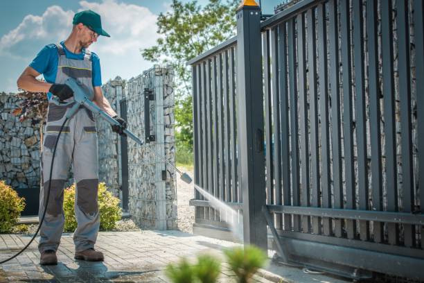 Best Deck and Patio Pressure Washing in Vadnais Heights, MN